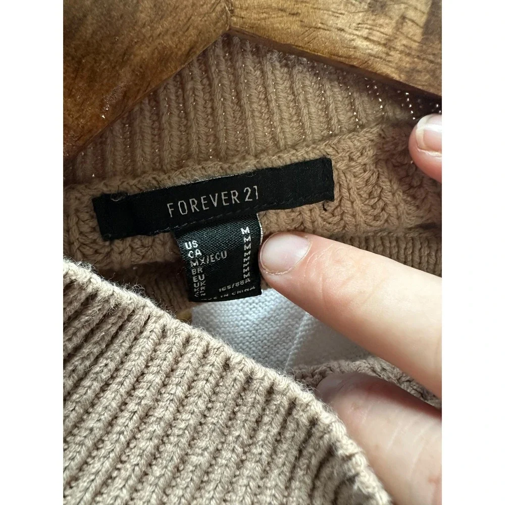 Forever 21 Womens Mock Neck Knit Sweater M Medium Neutral‎ Backless Casual